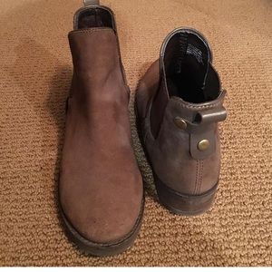 Brown steve madden booties